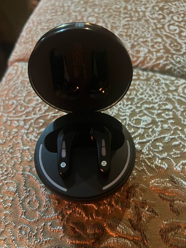 zero lifestyle arcade 900 gaming earbuds 3