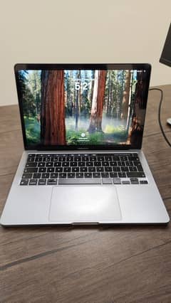 Macbook Pro M2