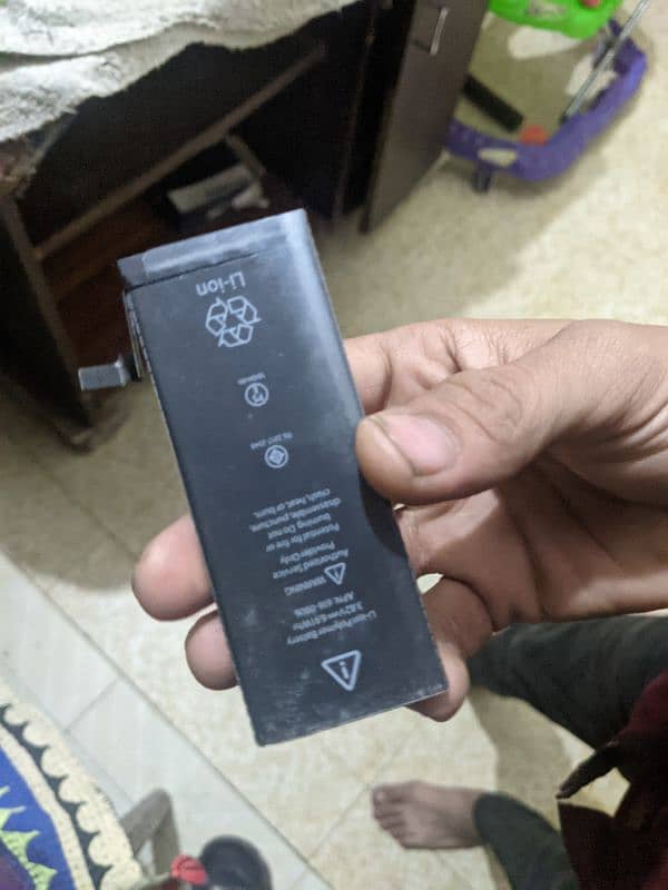 iPhone 6 battery 3