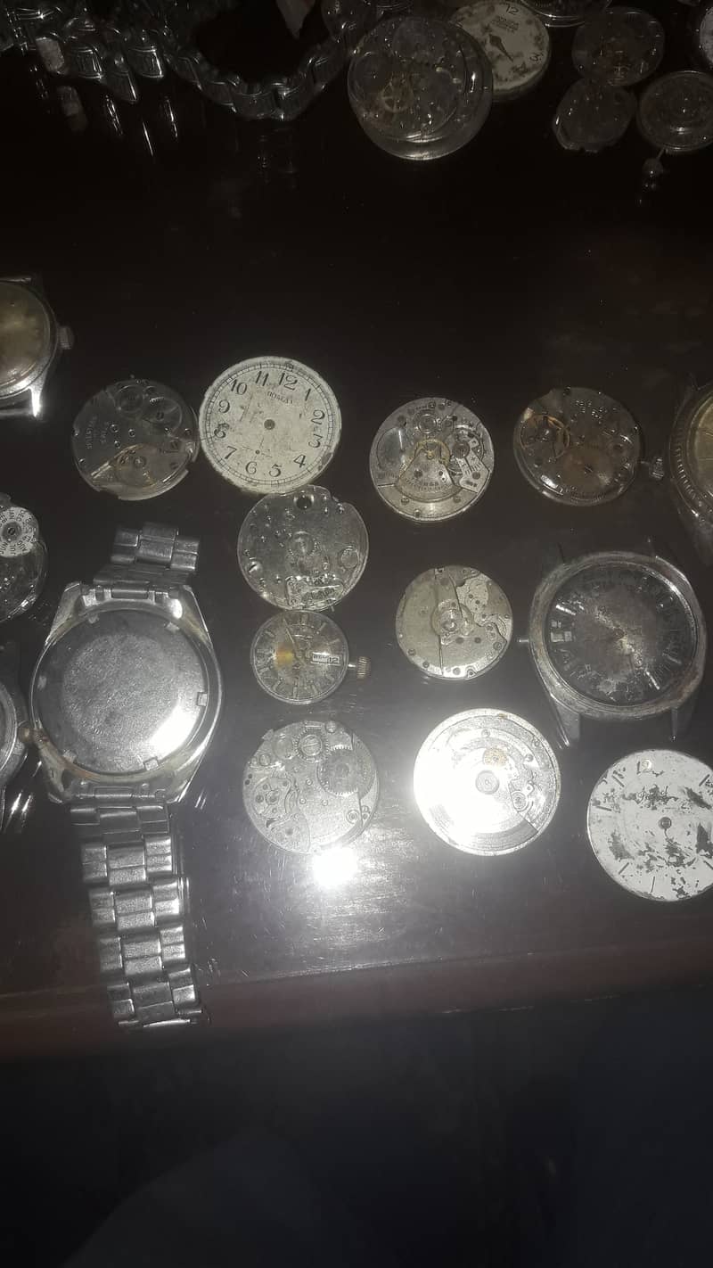 Branded watches Automatic different 1