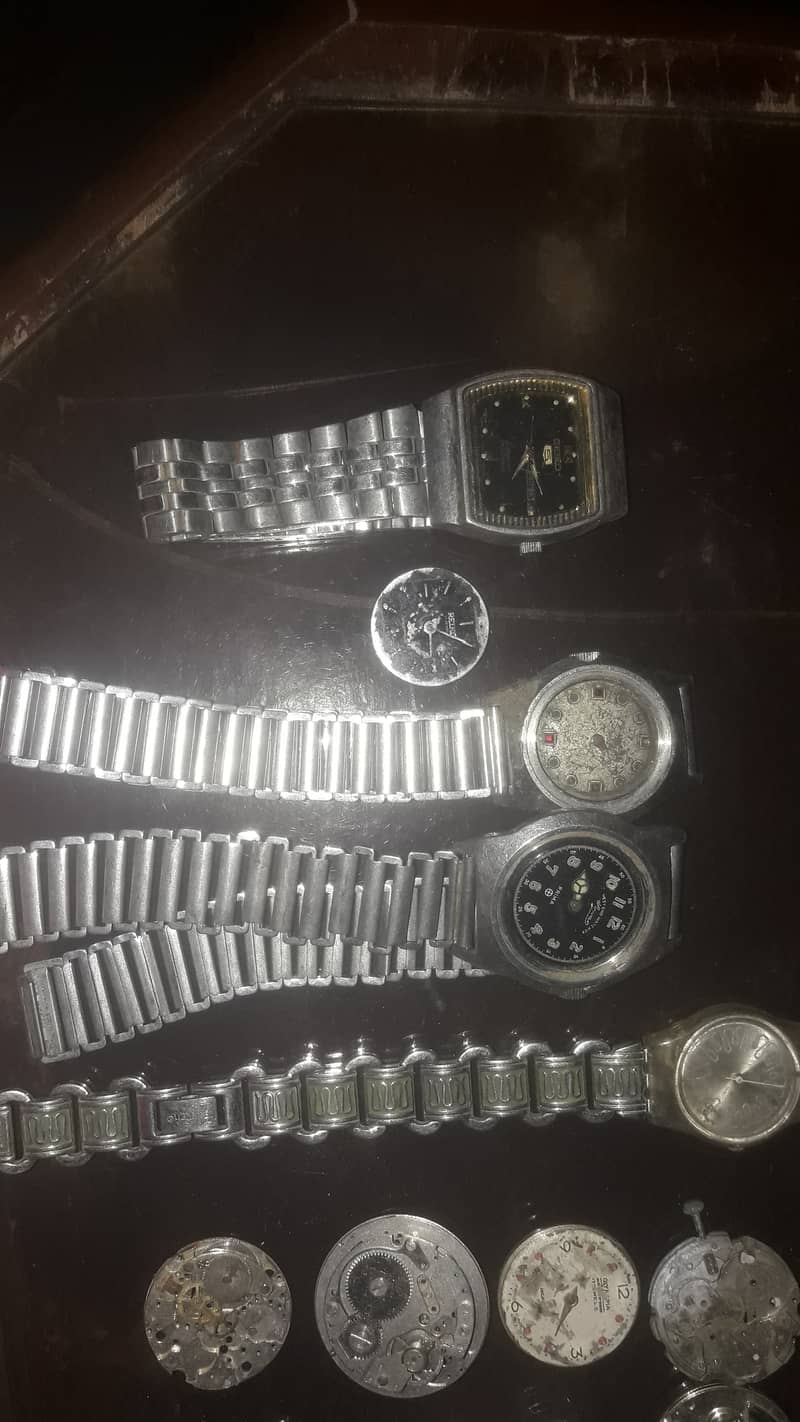 Branded watches Automatic different 12