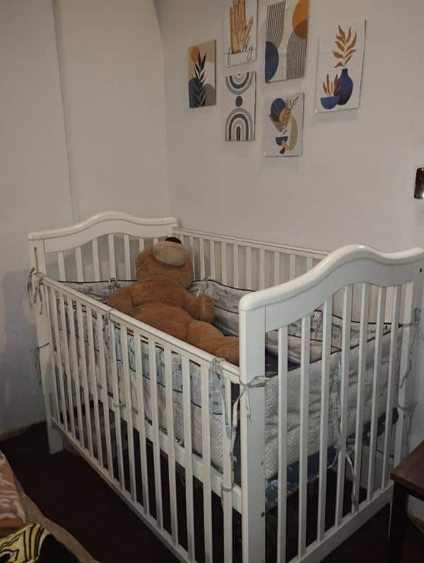 Giggles Brand Cot Newborn to 8 years old 4