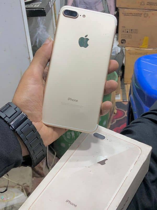 I phone 7 plus 32gb 6