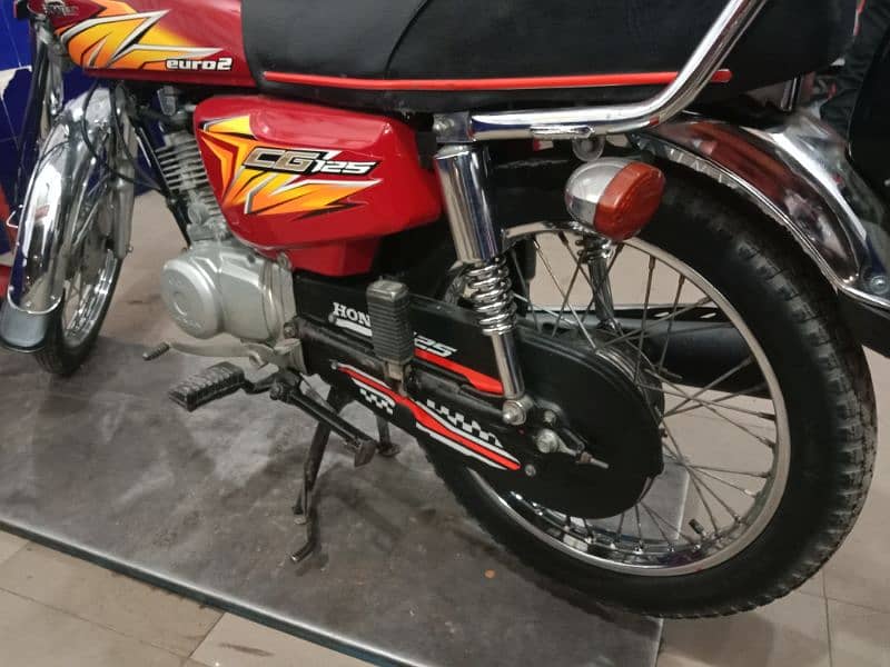 HONDA 125 4