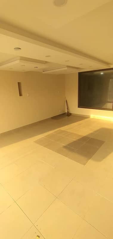 8 Marla first floor office with lift for rent phase 3. 1