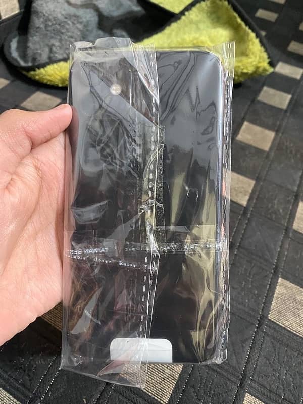 iPhone 11 box pack 64gb 100% health jv black colour 2