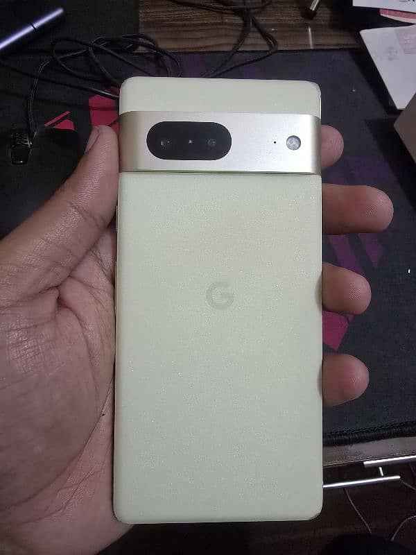 google pixel 7 4