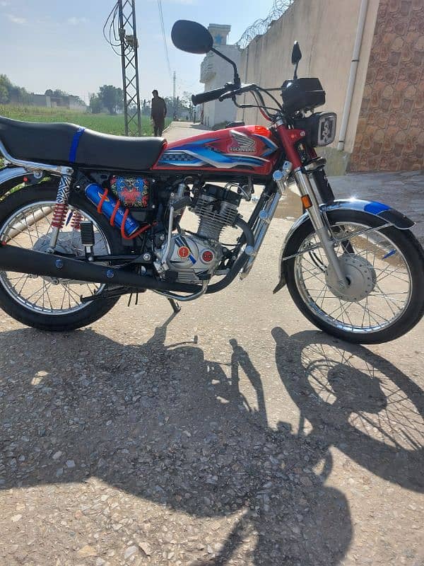 Honda 125 antique bike 10/10 model 2024 9