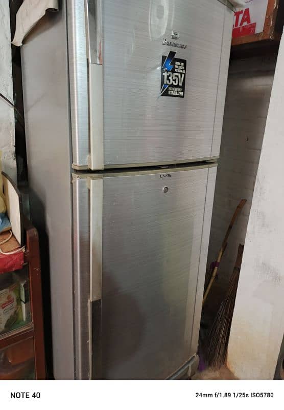 Dawlance LVS Double Door Refrigerator 1