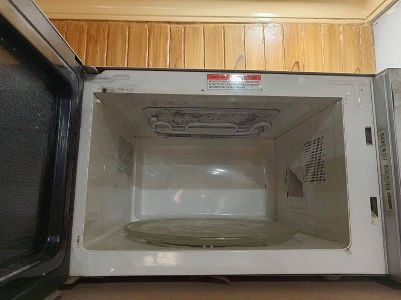 Microwave Oven 3