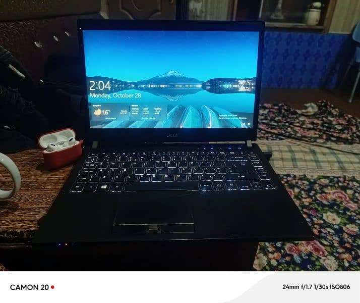 Acer core I5 4th generation, 8GB RAM/ 256 GB SSD Hard 0