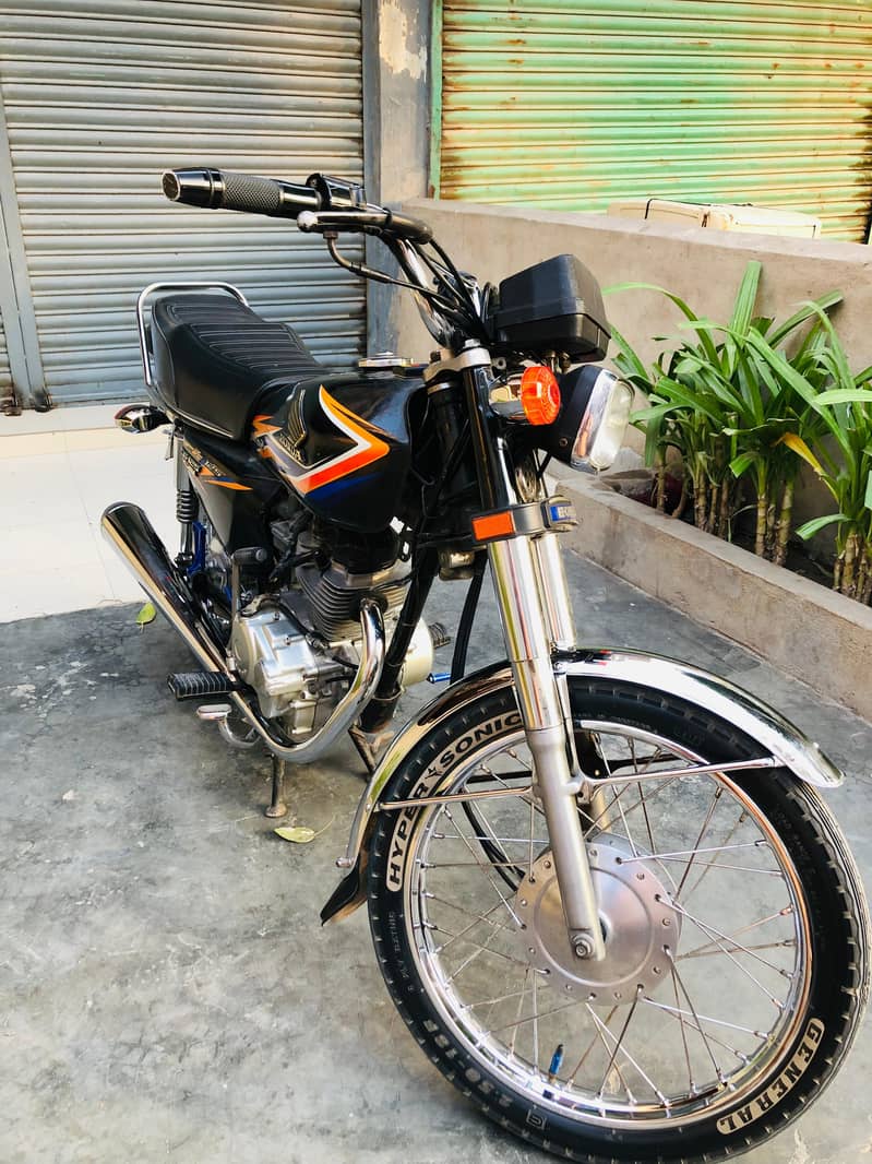 Honda CG125 3