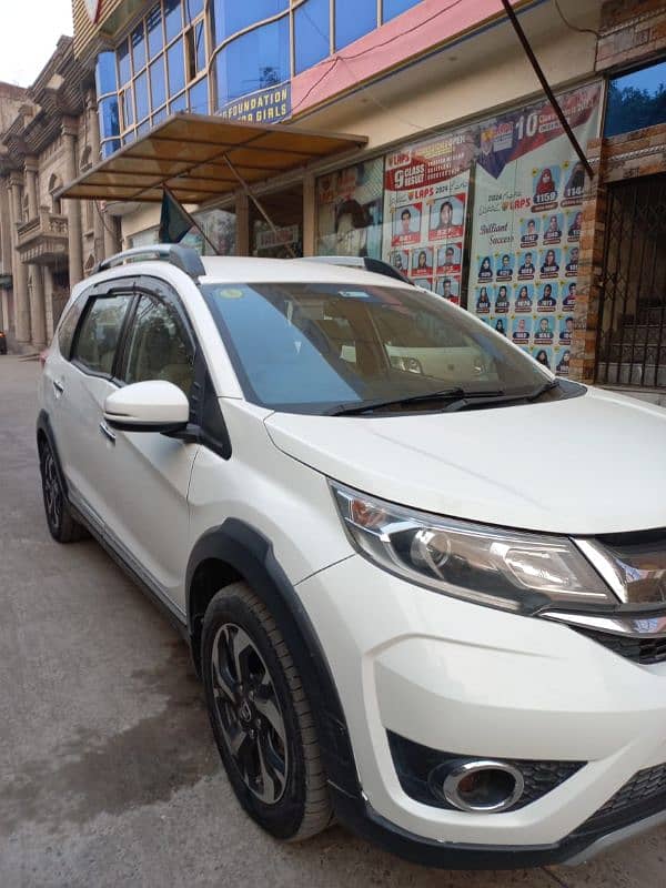 Honda BR-V 2017 model s package full options 03224762521 1