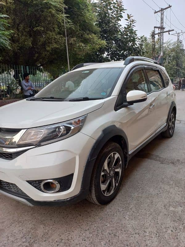 Honda BR-V 2017 model s package full options 03224762521 3