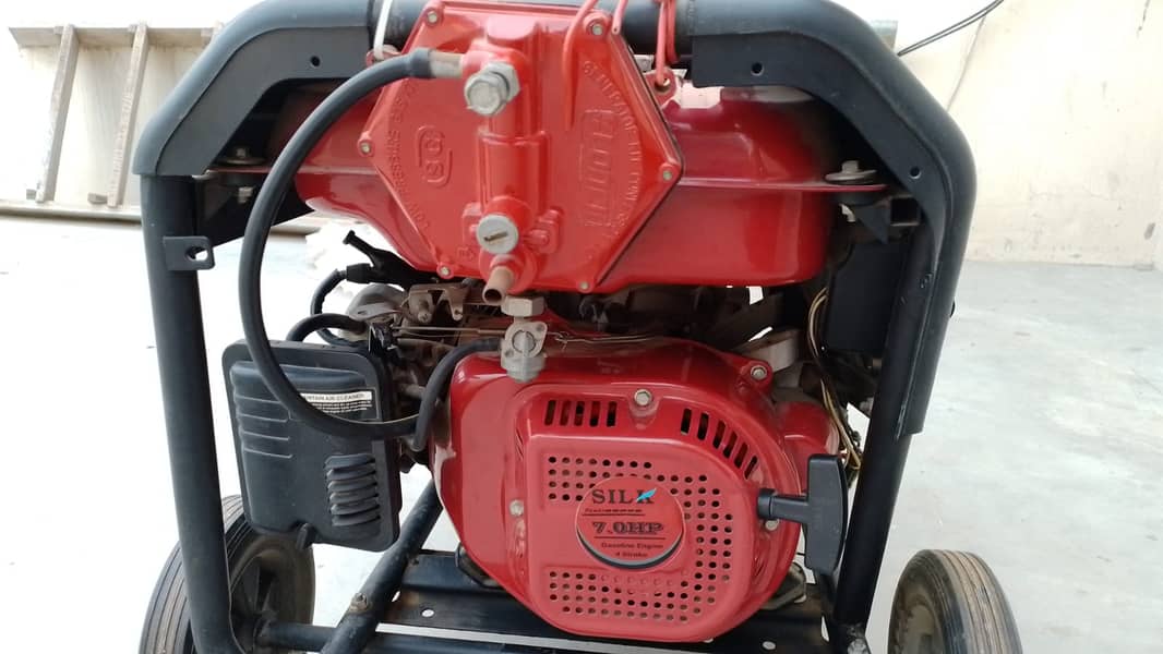 GASOLINE GENERATOR  3.0 KVA 1