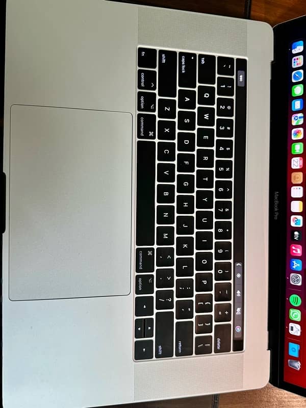 Macbook Pro 2017 Touch Bar 6