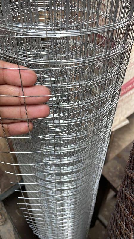 Razor wire Barbed wire Chain Link Fence China Barfi Jali Security Mesh 19