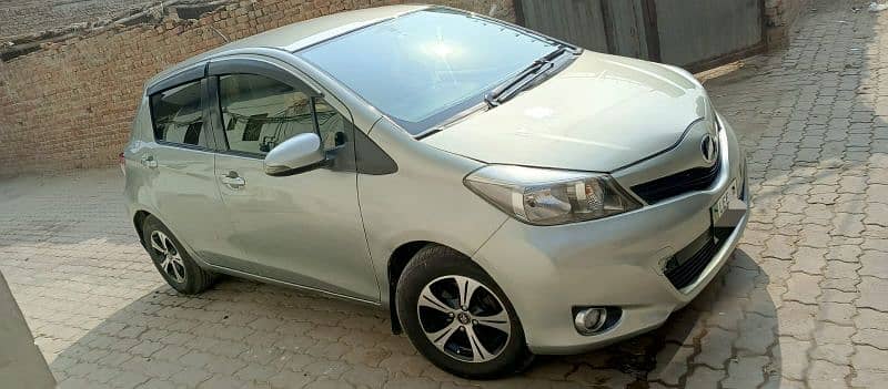 Toyota Vitz 2012 0