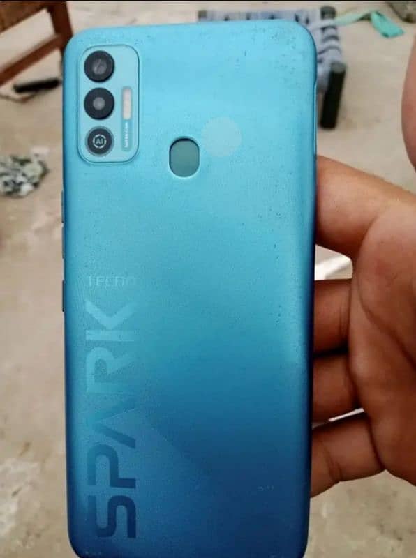 Tecno spark 7. . 4-64gb 6000mh battery 4g pta proved only phone 0