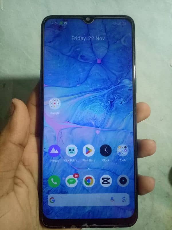 realme 5i 4 64 12000 0