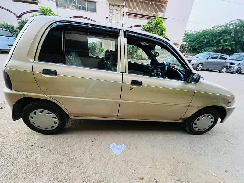 Daihatsu Cuore 2010 4