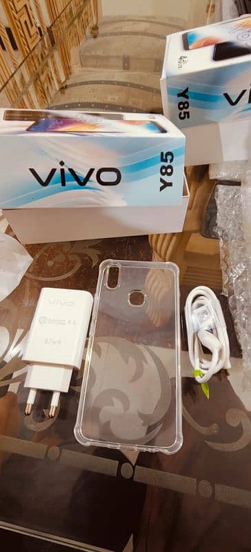 Vivo Y85 Mobile | 4/64GB | Snapdragon 450 | Dual Sim | 13MP | PTA 2