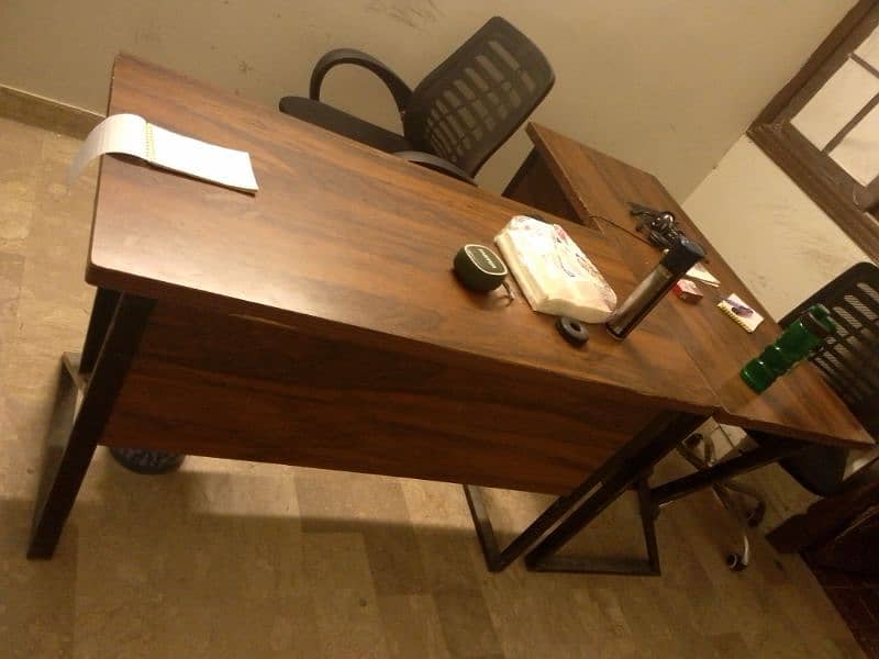 Executive Office Table 2