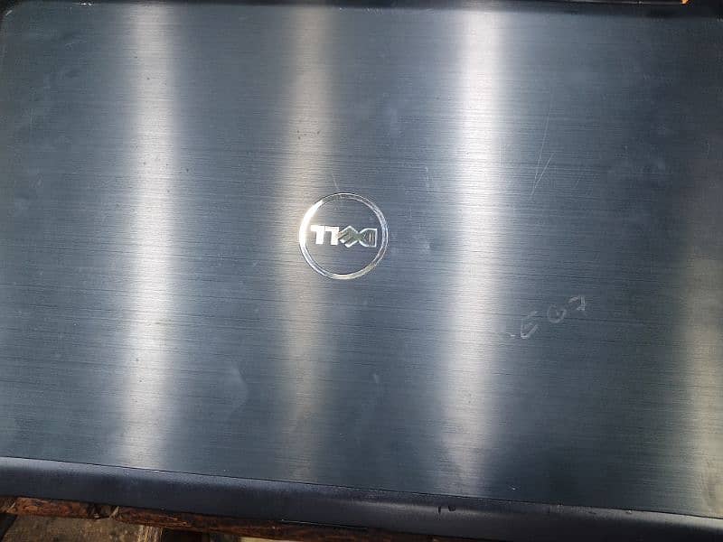 Dell laptop ok condition for sale 0