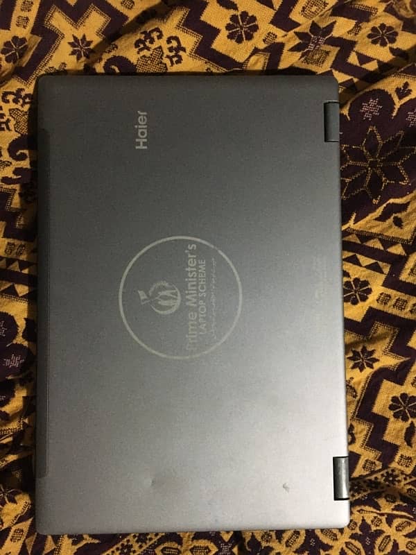 Haier Laptop y11c 1