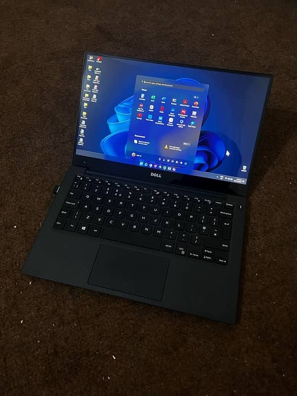 Dell-XPS 13 9360, 4K Touchscreen InfinityEdge 1