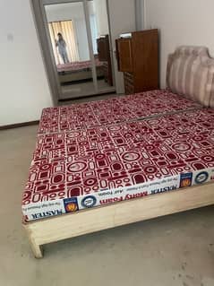 good quality single beds for quick sale !