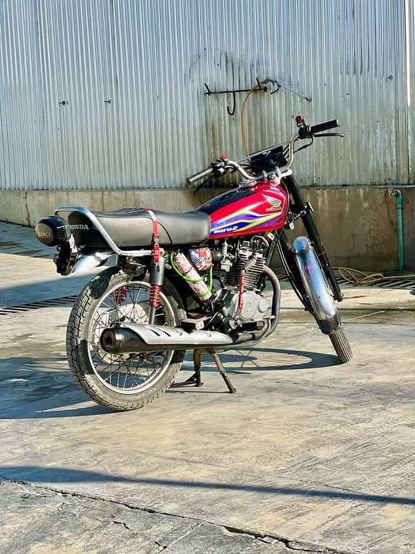 honda 125 2016-17 model lush condition 3