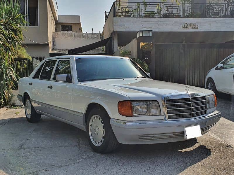 Mercedes S Class 1987 3