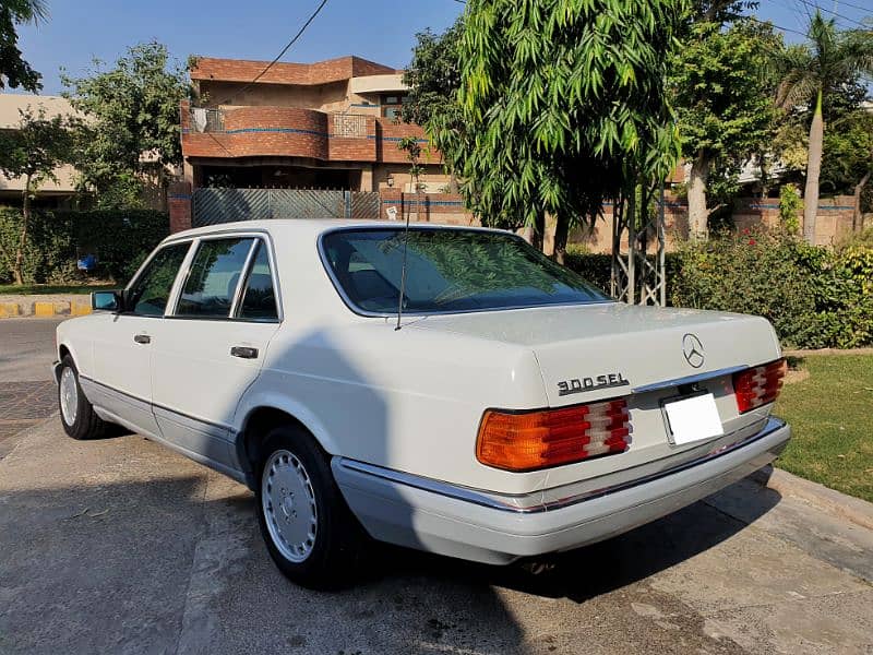 Mercedes S Class 1987 6