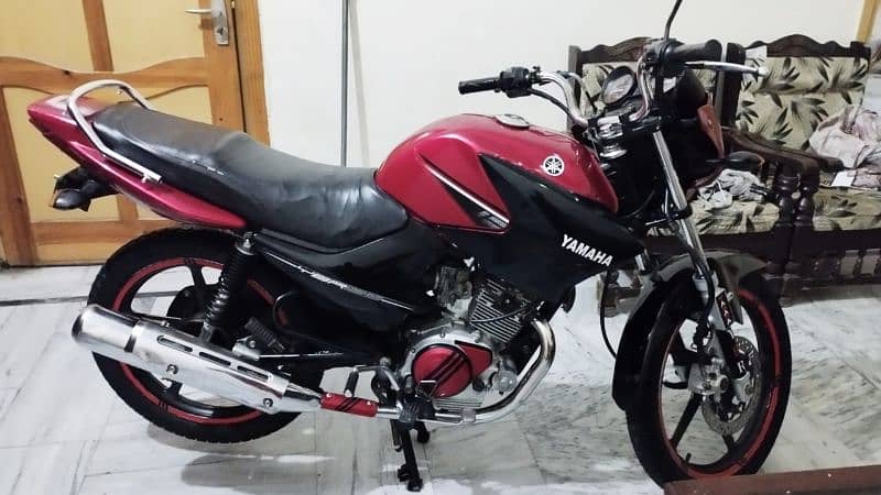 Total original YBR125 golden namber 1