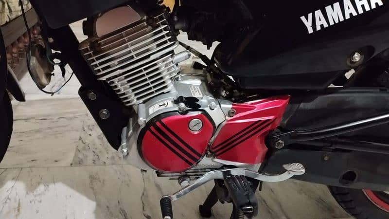 Total original YBR125 golden namber 7