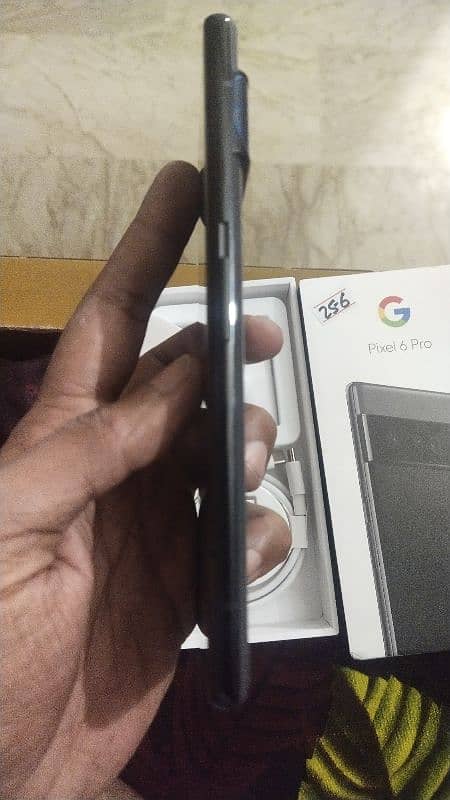 Google pixel 6 pro 10 /10 condition full new 5