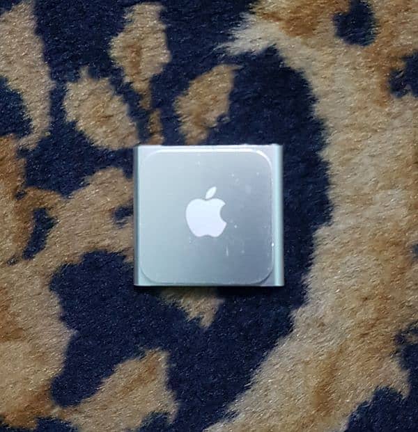 Apple Ipod Nano 8 Gb. 4