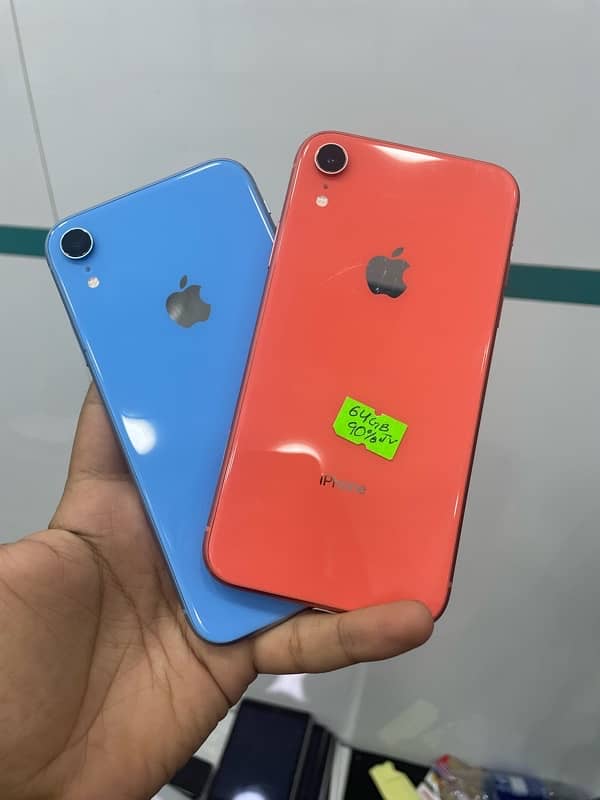 iPhone XR 64 gb 0