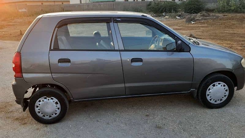 Suzuki Alto 2011 5