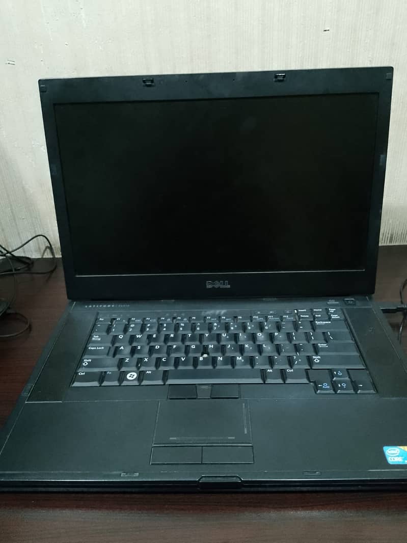 Dell Laptop Core i5 2.40 GHz Processor 2