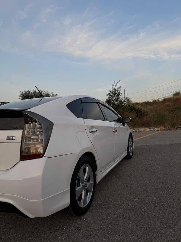 Toyota Prius 2010 4