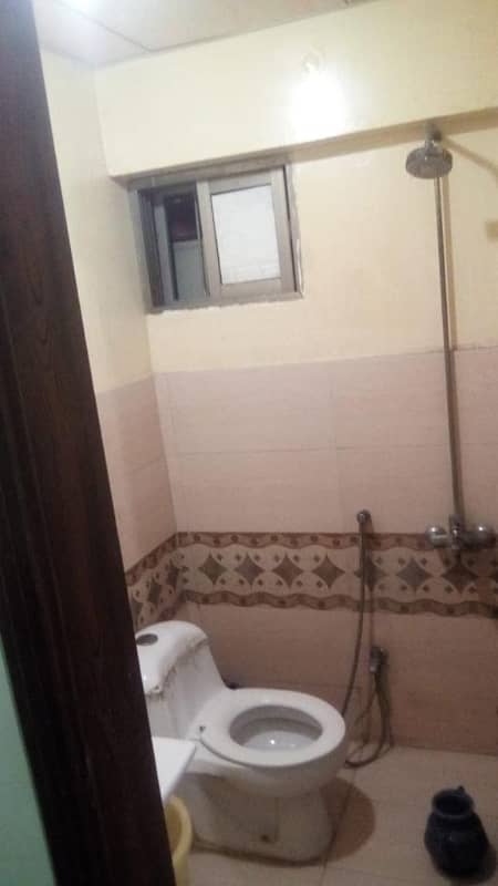 1152 Square Feet Flat For Sale In Rs. 9,500,000/- Only 5