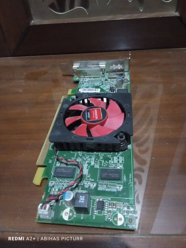 Graphic card 1 gb 0