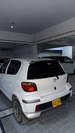 Toyota Vitz 2003