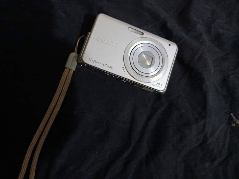 sony subershot  camera 2