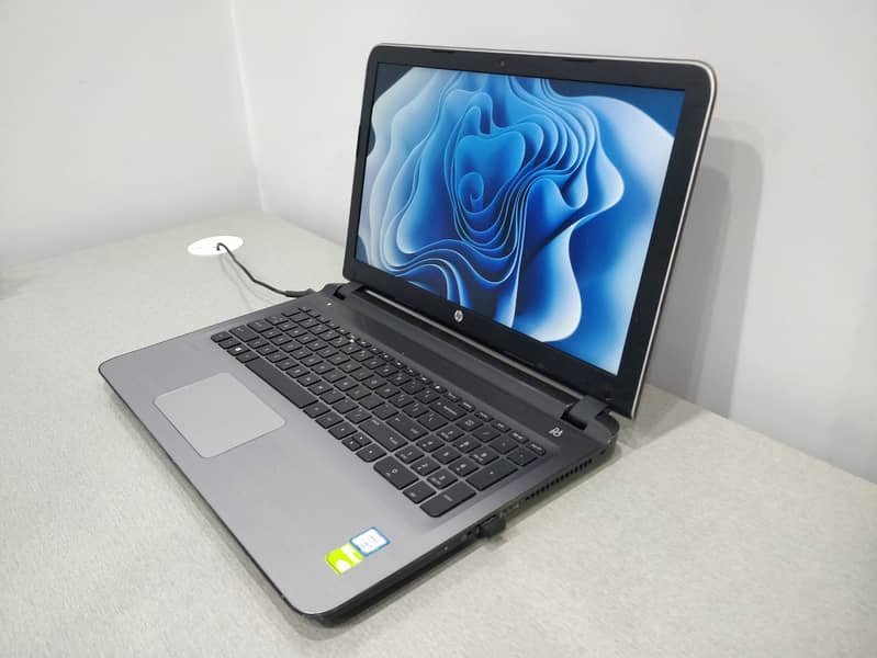 HP Pavilion Notebook with Intel Core i7 6th Gen 2