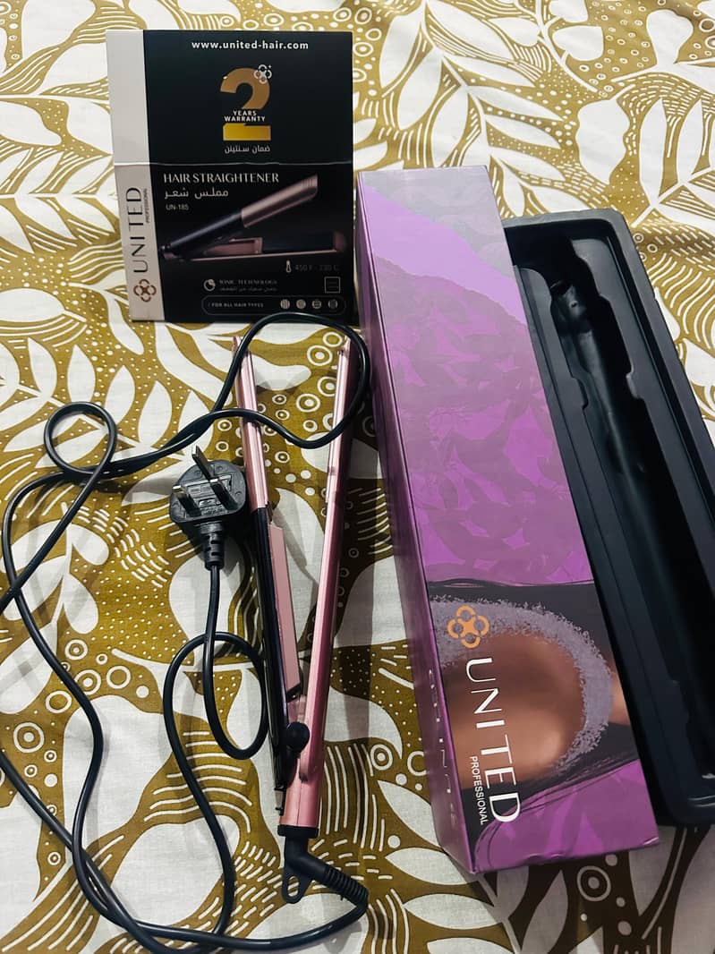 Professional hair straightner 1