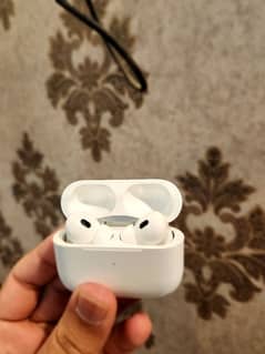 Apple airpods pro 2nd generation (USB-C)