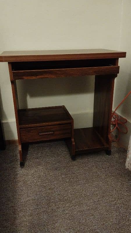 computer table | wooden computer table | laptop table 0